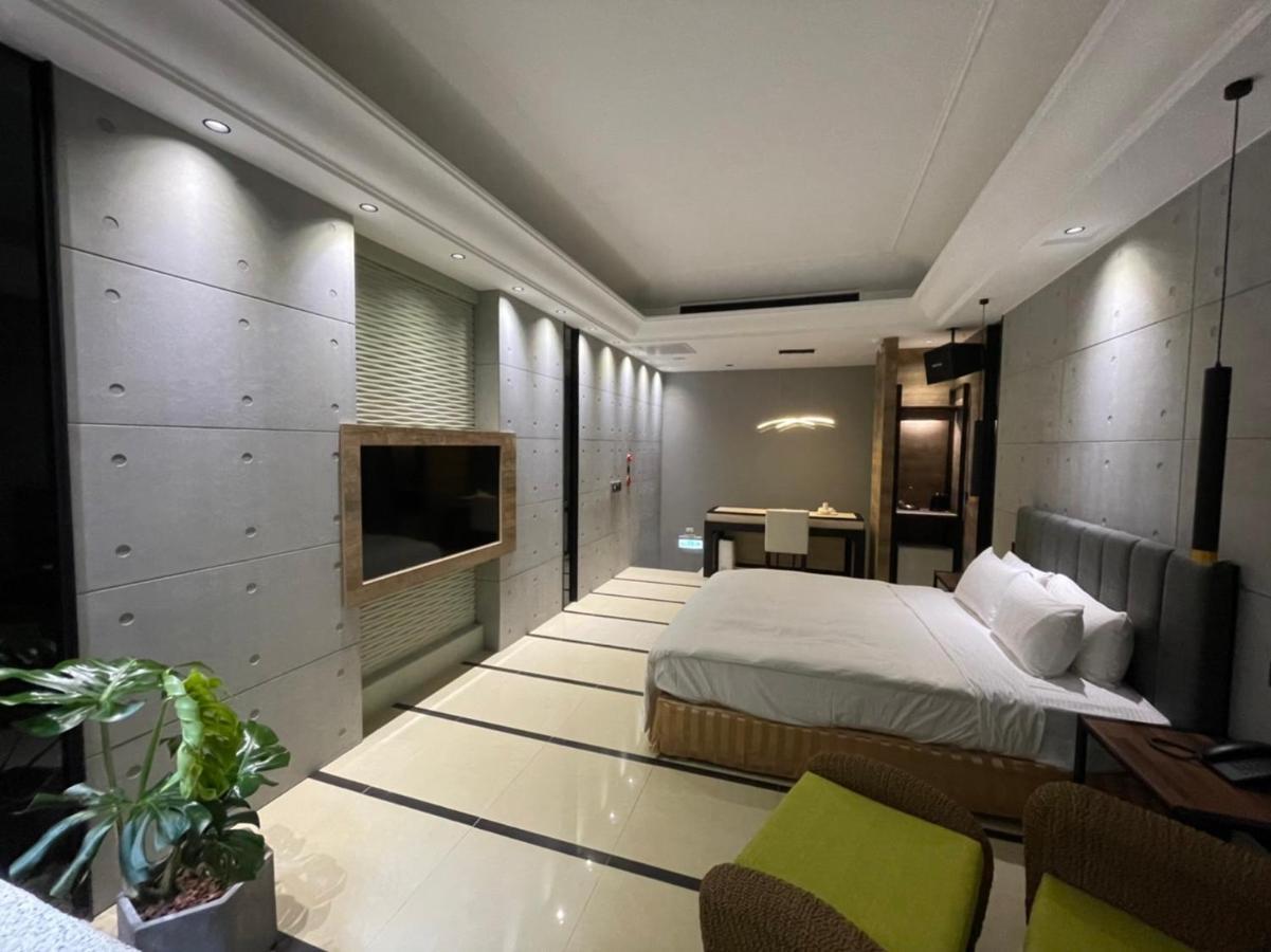 Minimalist Fashion Motel Taoyuan Buitenkant foto