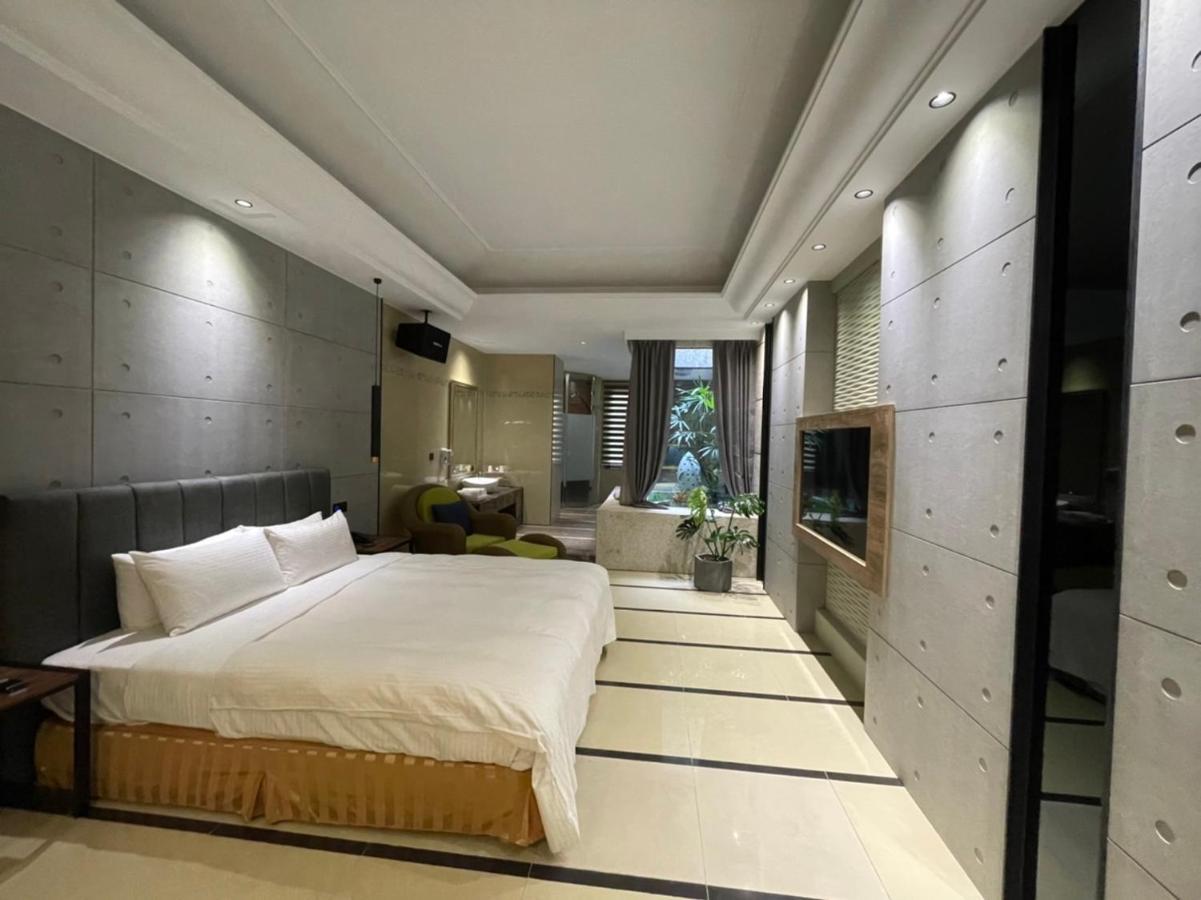 Minimalist Fashion Motel Taoyuan Buitenkant foto