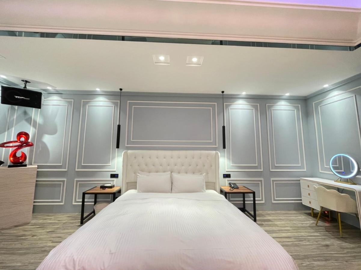 Minimalist Fashion Motel Taoyuan Buitenkant foto